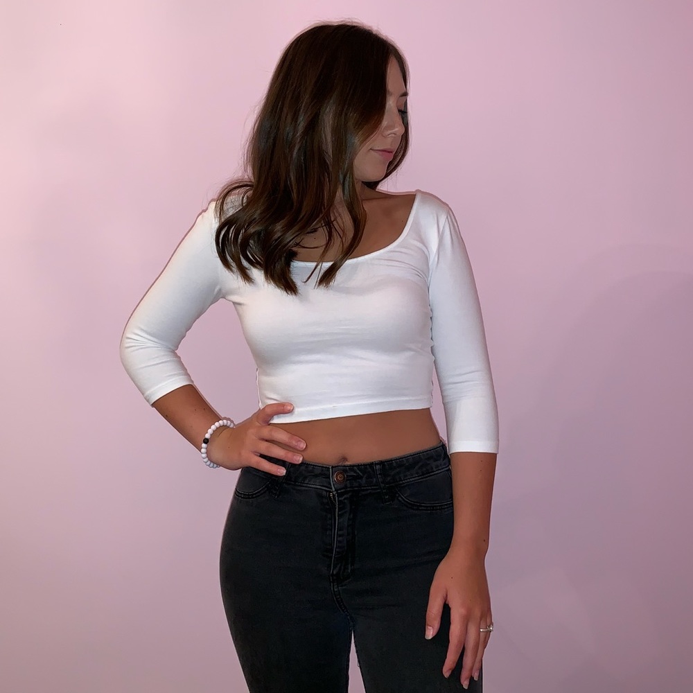 Cropped Long Sleeve Tee